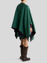 Reversible Cape