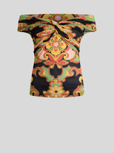Neck Top