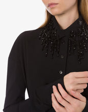 Camicia con frange e perline